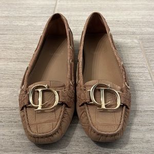 Cute CD college shoes